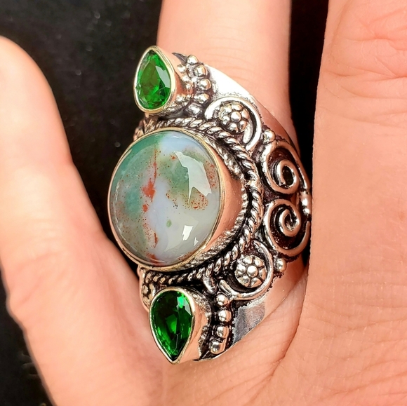 New Bloodstone and Peridot 925 Silver Statement Ring. - Picture 4 of 16